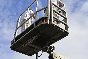 Handicraft Artist Prints: Painter on a working platform