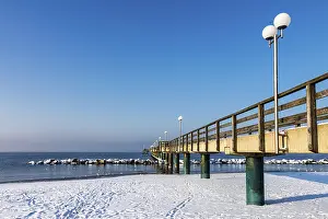 Snowy Landscape Europe Prints: Pier in Wustrow in winter