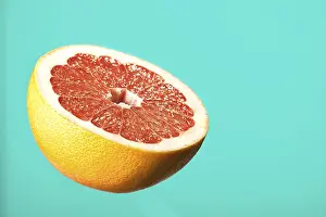 Cut Citrus Fruit Prints: Pink grapefruit, halved