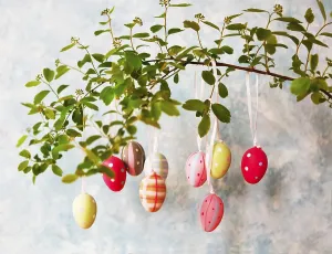 Easter Background Prints: Easter background with Easter eggs and spring flowers