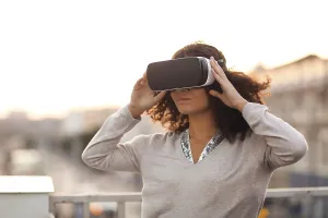 Virtual Reality Woman Prints: Future technology