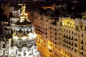 Empty City Streets Spain Prints: Metropolis Building, Edificio Metropolis