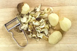 Kitchen Utensil Tool Prints: Potato peeling