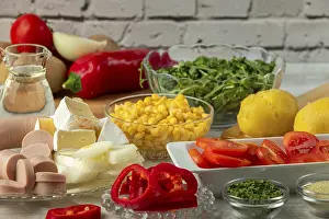 Salad Ingredients List Prints: Preparation for salad with potatoes