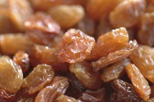 Dried Fruit Nutrition Prints: Raisins