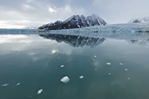 Svalbard Glacier Prints: Reflection, mountains and Monacobreen glacier