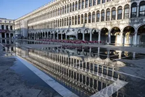Venetian Architecture Images Prints: Reflection of the procurations at Acqua alta on St