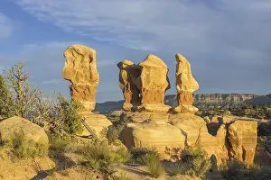 Devil's Garden Utah Prints: Rock formations in Devil's Garden