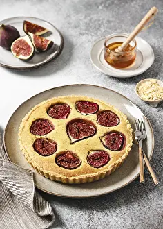Exotic Tropical Fruits Prints: Rustic fig cake on a ceramic plate with fresh figs