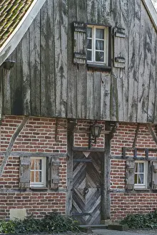Images Dated 21st September 2024: Rustic Old House Print, Weseke, Munsterland, Germany
