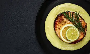 Fried Salmon Prints: Salmon steak, fried, mashed potatoes