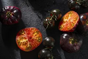 Healthy Eating Photos Prints: A selection of heirloom tomatoes