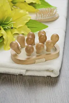 Bathroom Accessories Prints: Set for bathing