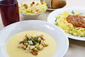 Italian Meal Ideas Prints: Set dinner of three courses, cabbage salad