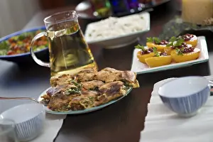 Restaurant Table Setting Ideas Prints: Set table