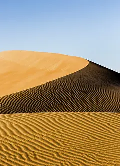 Empty Quarter UAE Prints: Shapes, structures and patterns