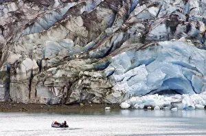 US Tourism Destinations Prints: Small boat in front of glacier