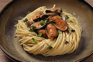 Spaghetti With Mussels Prints: Spaghetti with mussels, without shell