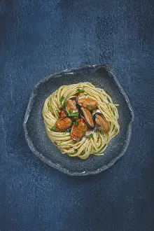Mussels Without Shell Prints: Spaghetti with mussels, without shell