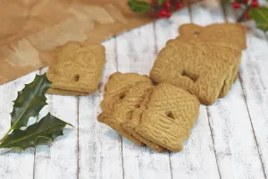 Traditional European Baked Goods Prints: Speculaas or speculoos