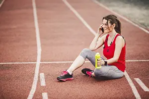 Health Conscious Athlete Prints: Sport and technology