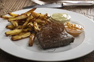 Deserted Meal Prints: Steak with chilli and chips