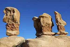 Devils Garden Utah Prints: Stone formations in Devils Garden