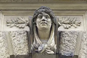 Uninhabited Building Frontage Prints: Stone head on a facade
Stone head on a faade