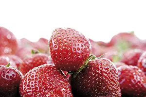 Healthy Eating Fruits Prints: Strawberries