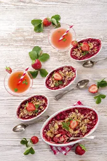 Polish Gastronomy Prints: Strawberry Crumble