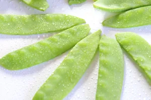 Studio Still Life Food Photography Prints: Sugar snaps