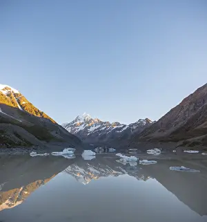 High Alpine Mountain Range Prints: Sunrise, reflection in Hooker Lake