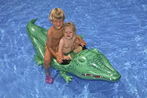 Wildlife Habitat Images Prints: In the swimming pool