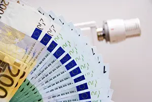 Euro Symbol Image Prints: Symbolic for heating costs