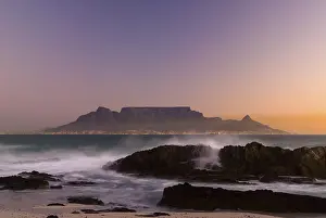 Prints of Table Mountain, Lion's Head and Devil's Peak in the evening light, panoramic views of Cape Town, Bloubergstrand beach, Table Bay, Atlantic Ocean, Cape Town, Western Cape, South Africa Table Mountain Mountain Lion Prints: Panoramic Print of Cape Town Evening Skyline