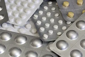 Blister Packaging Prints: Tablets in blister packaging