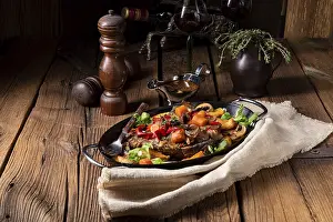 Spicy Food Photography Prints: Tender beef with various vegetables