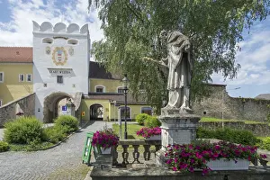 Uninhabited Historic Quarter Prints: Upper gate and statue, Weitra, Lower Austria