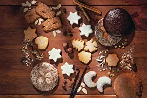 Gingerbread Cookies Prints: Various biscuits and gingerbread, Christmas