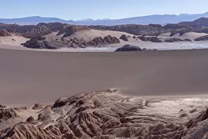 Chilean Desert Landscape Prints: Side view of the Duna Mayor dune