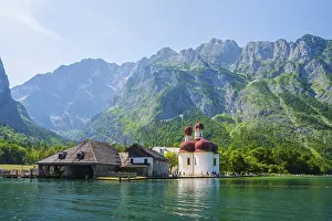 Upper Bavaria Tourist Attraction Prints: View of the iconic St