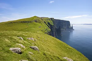 Atlantic Ocean Views Prints: View of the steep cliffs of Liraberg