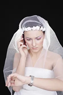 Communicative Woman Prints: Waiting bride