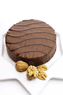 Christmasy Sweets Prints: Walnut cake with chocolate icing