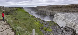 Icelandic Landscapes Prints: Waterfall