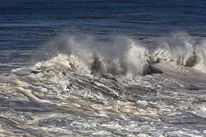 Atlantic Ocean Surf Prints: Waves in the Atlantic, spray splashes