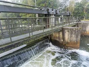 Central Europe Water Body Prints: Weir and lock on the river Spree