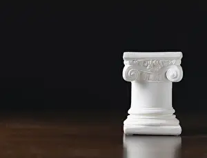 Plain Colored Background Decoration Prints: White ionic design column on dark background