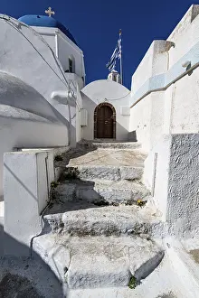 Whitewashed Architecture In Santorini Prints: Whitewashed architecture in Pyrgos