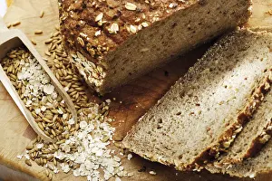 Close Up Bread Prints: Wholegrain bread